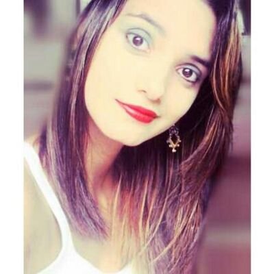 17 Anos, Vegetariana, Canceriana, Estudante de Direito, Magra, Ciumenta, Boba, Chata! Rock, Animes, Games ! Grêmio e Meu Asa de Arapiraca .