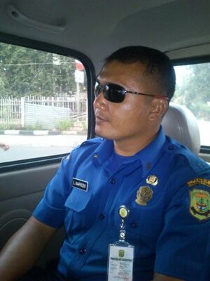 labay888's profile picture. hidup adalah s'buah tantangan