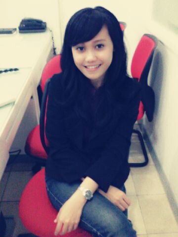 rizaarinov's profile picture. 