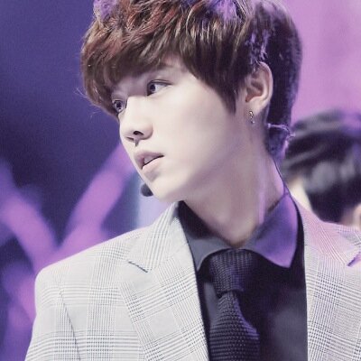 อันยองงงงครับ~ i'm luhan exo #just bot not real!! ส่องผมทำไมเขินนะครับ มาคุยกับเถอะๆ ซารางเฮโย #ฟอลแบคบอท ถ้าไม่รักอย่าทักผมนะ 3