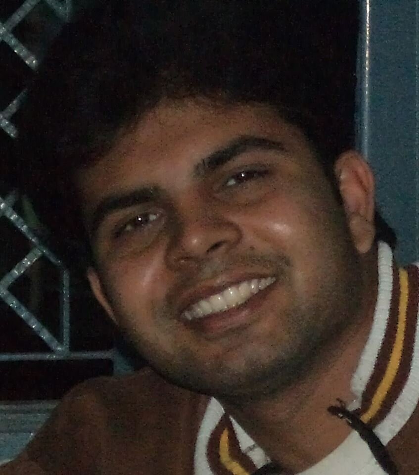 Realistic Artist, Love paintings , Delhi university, college of arts
