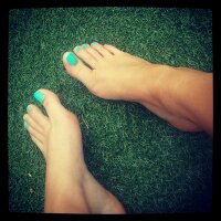 lovefeet (@loveroffeet1) 's Twitter Profile