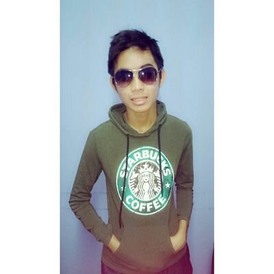 kuala Lumpur ampang selangor umur 16  
puteraiqbal38@yahoo.com  INSTAGRAM : Ehh_iqbalevens Wechat = iqbalcomel1998