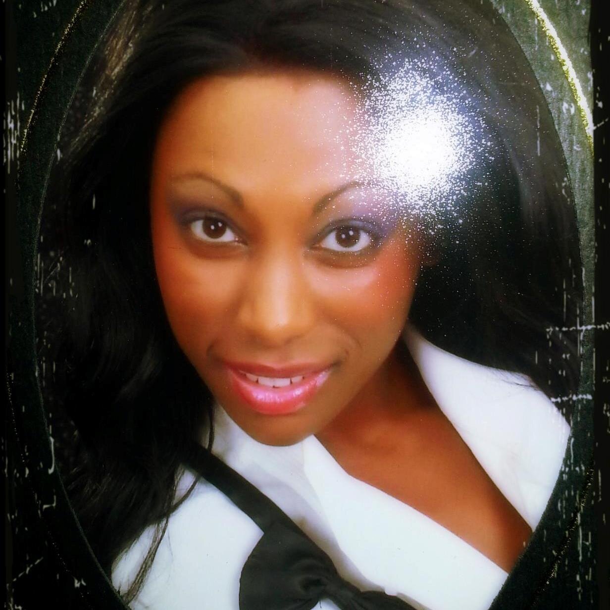 Hi' My name is Brittany Johnson. Im a Associate of MCA,  visit my website http://t.co/fP4iziv7mO contact me if your looking to make $500-$2500 a week NO SCAMS