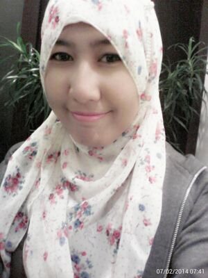 Aku hanyalah wanita akhir zaman yg ingin menjadi sholeha dan dirahmati Allah SWT. Amiin ^_^