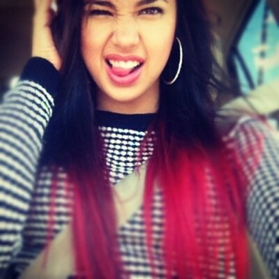 'trattieni le lacrime, stringi i denti e vai avanti' jasmine villegas.