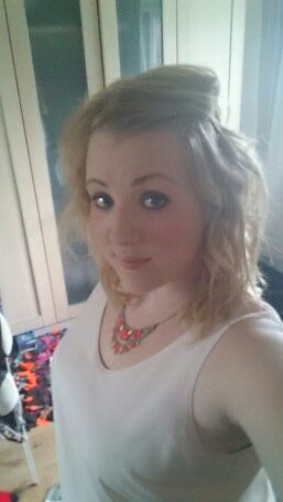 Rebecca_Amie's profile picture. 