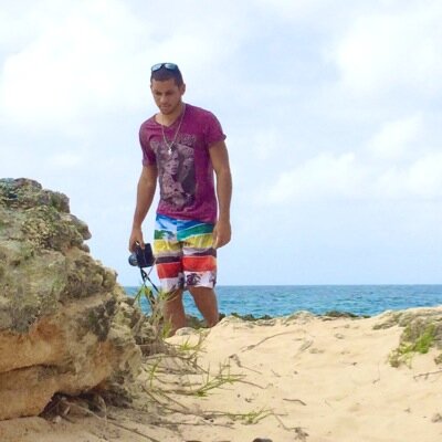 LudovicLV's profile picture. Instagram : LDPICTURES
Facebook, snapchat : ldpics