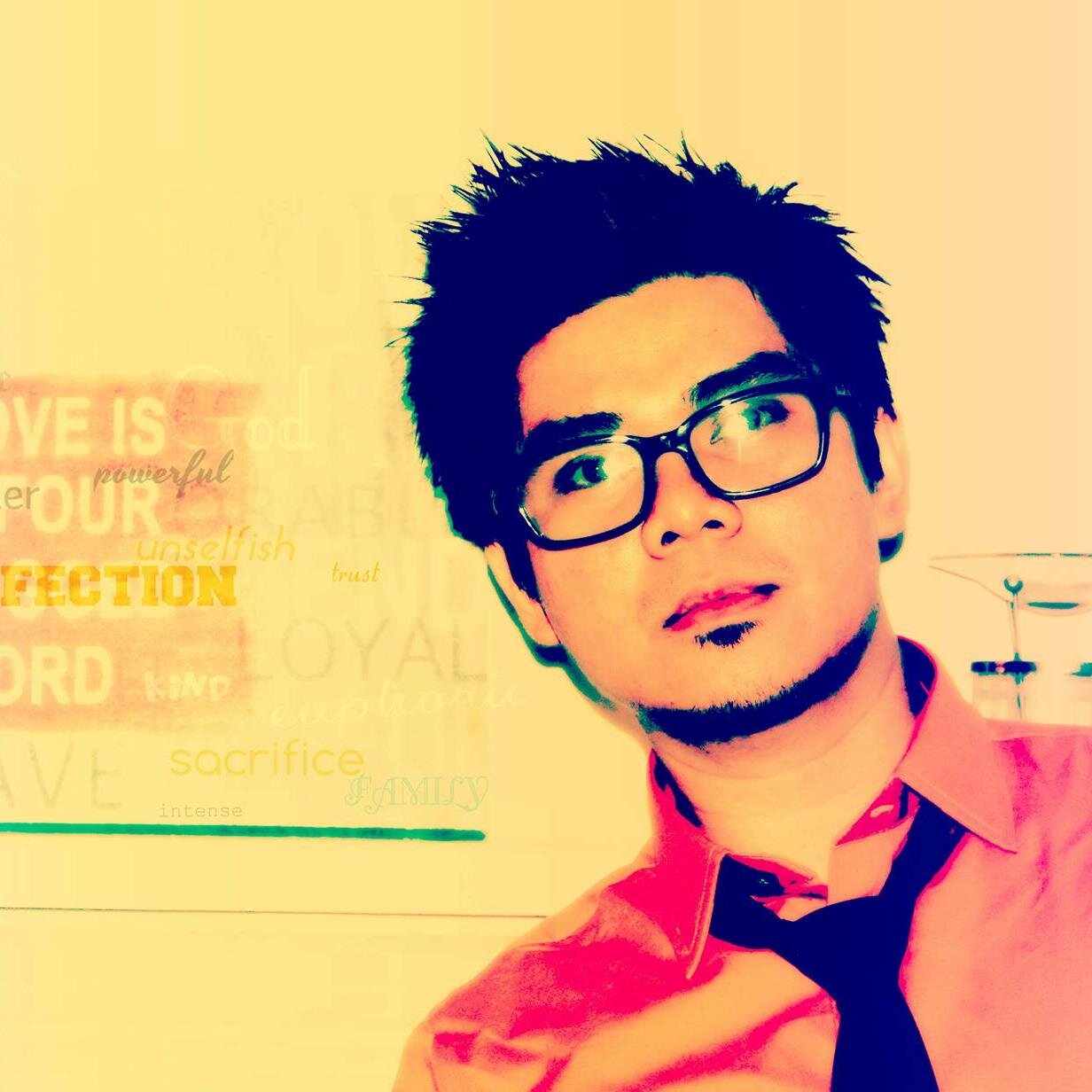 i0virus0i's profile picture. 