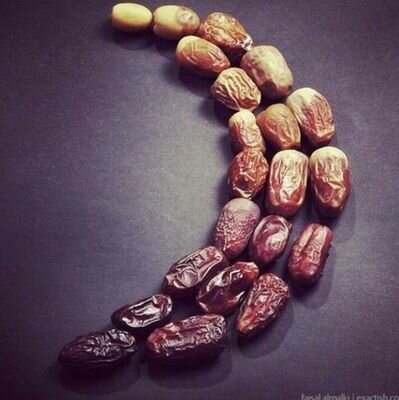 استففرالله العظيم .. اللهم هب لي قلبا لا يتكاسل عن صلاتك ولا يؤخرها♥