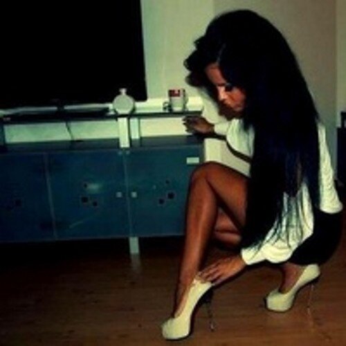 ciaraprice92's profile picture. You Cant  Be Old And Wise Befor Being Young And Wild #PartyGirl