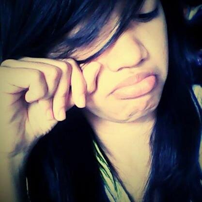 simpLe,smarT,jeauLous.
sometimes i serious but sometimes crazy