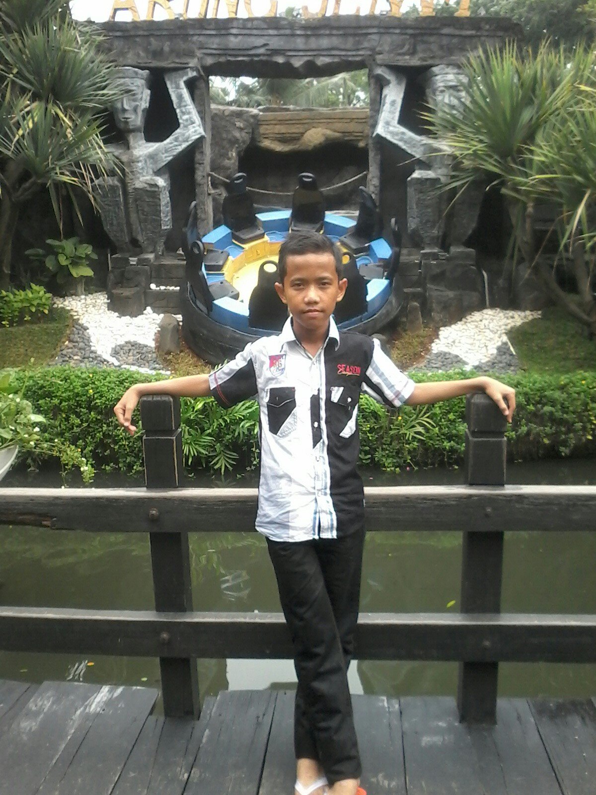 Smp25|Laskar Hitam|091000