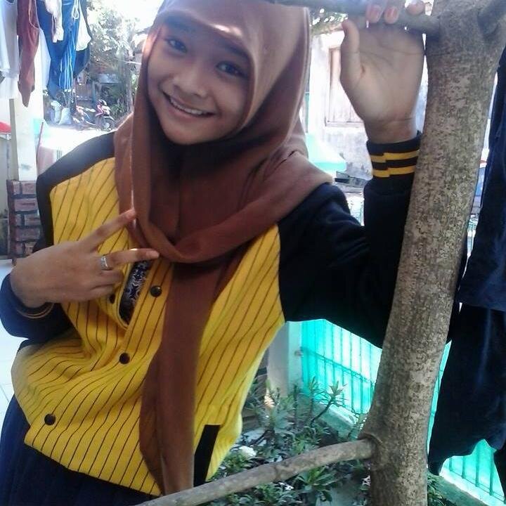 _luluin's profile picture. 