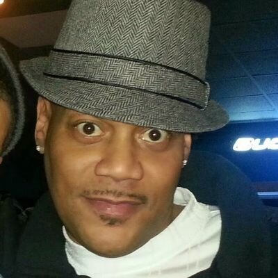 tsmitty32's profile picture. 