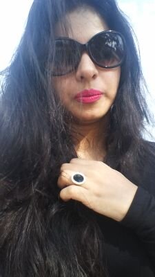 AnamWarisi's profile picture. 