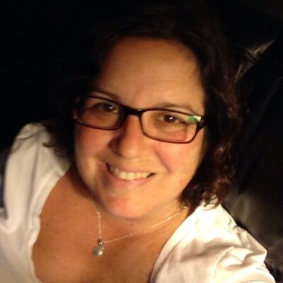 Author | Traveler | Mom | Librarian | I don’t drink coffee | #binders | #writingcommunity | Chair @dcwritercon2023 | writing #romcoms
