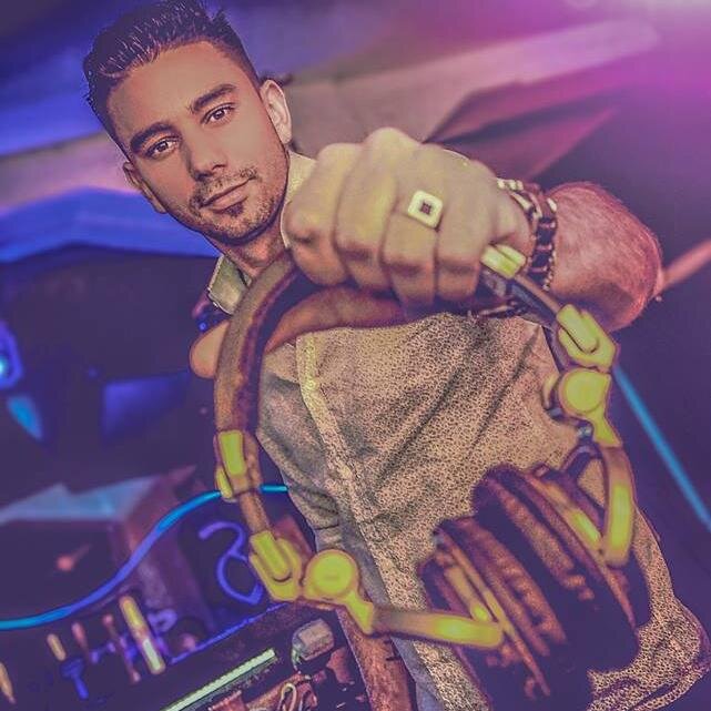 DjJohnnydiaz's profile picture. 