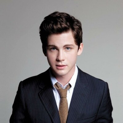 JustABeastWD's profile picture. The selfish prince was cursed to be beast forever. Then he found love in a beautiful young maiden.