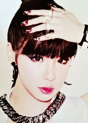 Park Bom; สวยไปวันๆ สาระพอมี อายุเป็นเพียงตัวเลข ig: haroobommi #84line #xyzfam