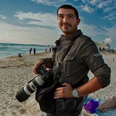 Freelance photojournalist and documenatry photographer based in Cancun, my twitts are personal