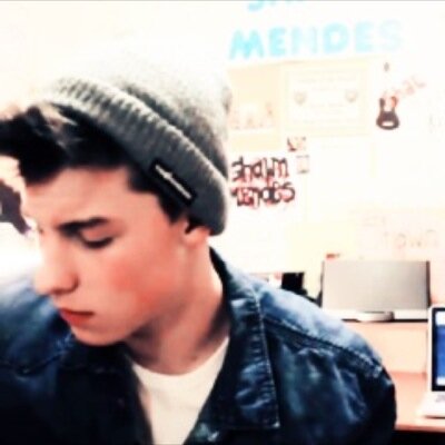Tell me about your magcon or other meet and greet experinces by using my ask
The link is down below