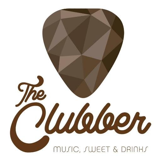 Una perfecta combinación entre un bar de copas, una cuidada selección musical y una amplia oferta de chocolates. Algo está cambiando en el centro de Palma!