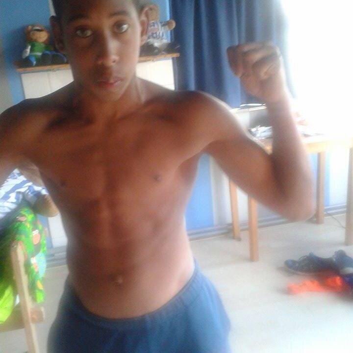 stevieescalona's profile picture. 