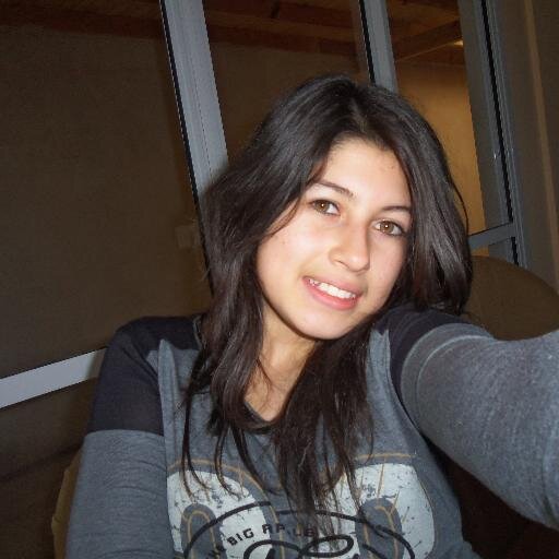 IamCraazyMoffo's profile picture. ❤ Vive Cada Momento Como Si Fuera El Ultimo❤ BELIEBER-DIRECTIONER❤ Face: https://t.co/sgv4Cp34Zk