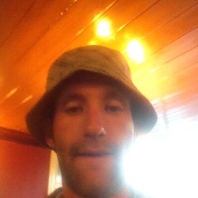 wi1cox83's profile picture. 