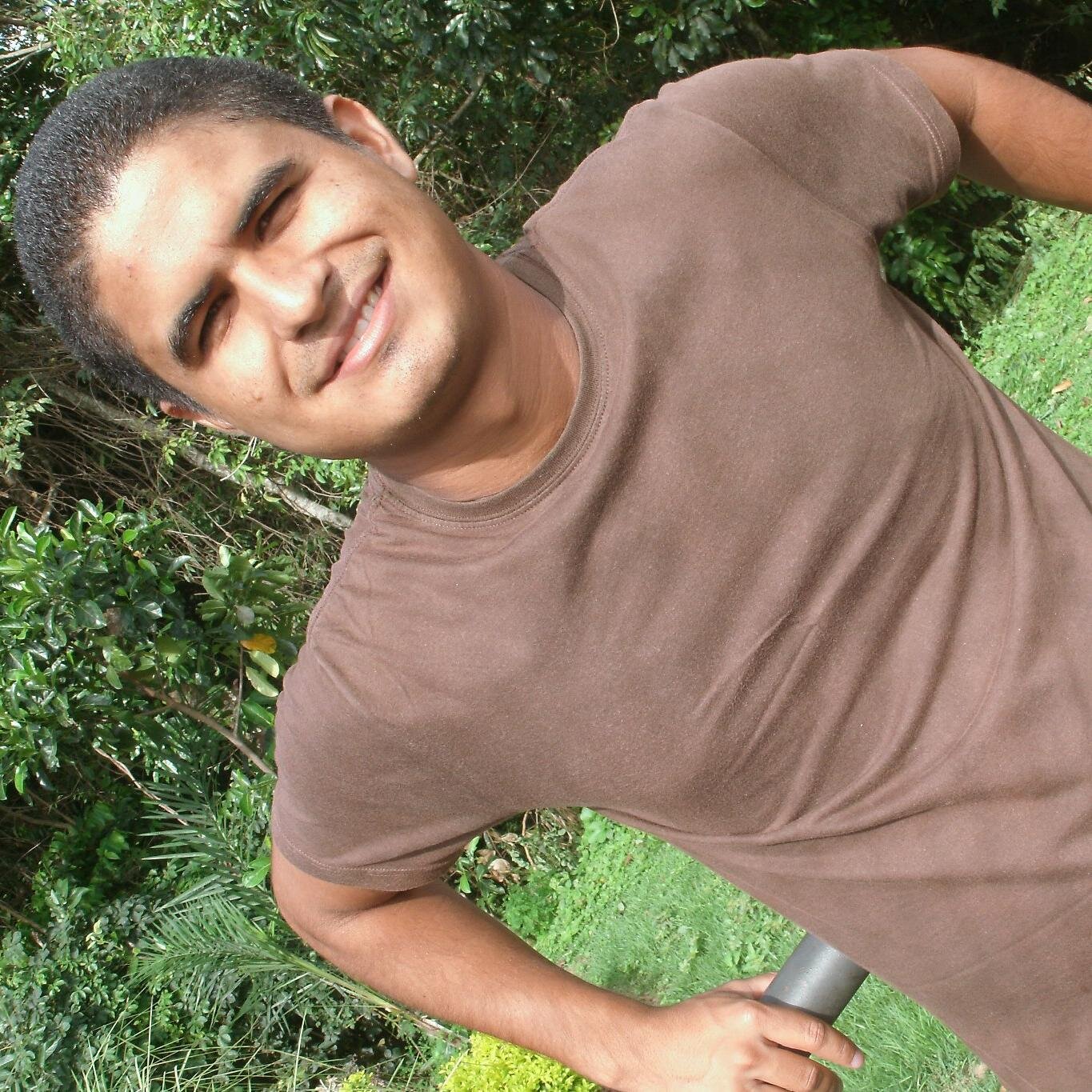 Felicidade e Alegria! Saúde e Paz! Simplicidade e Conquistas! Fé e perseverança!