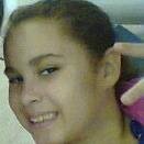 vou sorrir mesmo triste. Vou me levantar mesmo após cair. Sempre fui assim: feliz, persistente e acima de tudo forte.