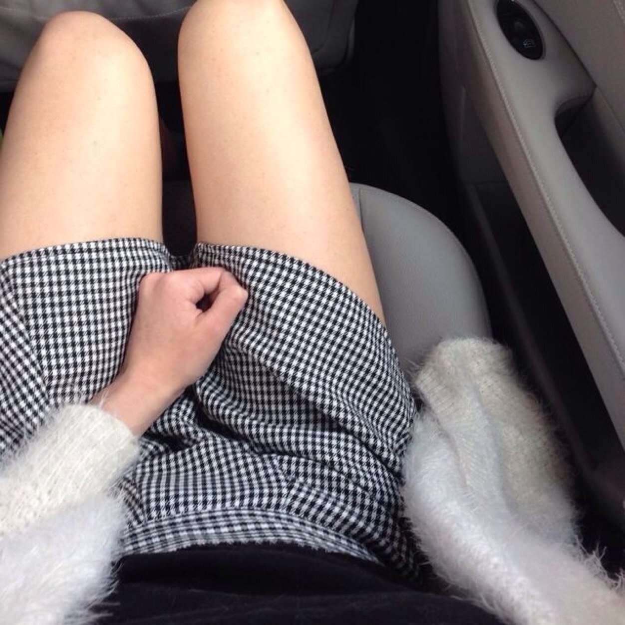 you can submit us pictures by tweeting or dming us (send us your friends, etc.) https://t.co/30FVggRGiD