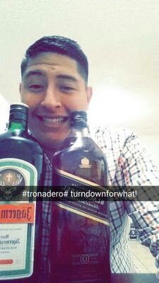 alejand48547094's profile picture. 