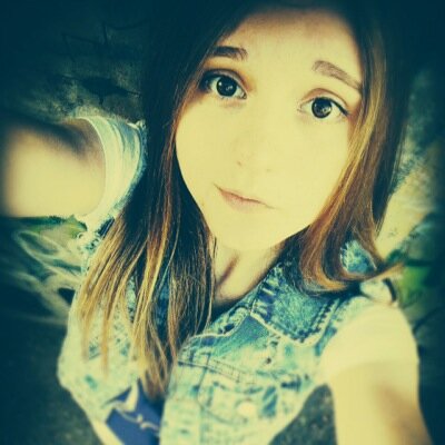 Девочка лёгкоатлетка @ResnichkaKori - папочка @Dreamsfill - дедуля @_Motherfucher__ - бабуля @_M1_K1_ - братка @Messi_Anton_ - мамуля