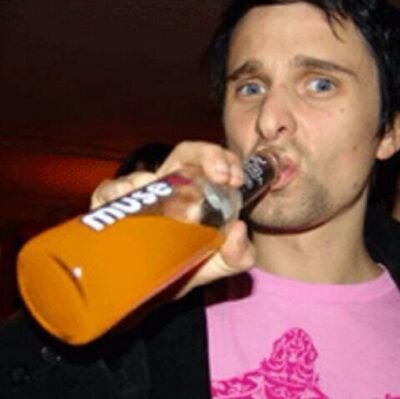 fakebellamy_'s profile picture. (RP) *I fanny about in a band called muse with Dom and Chris. *New *Single