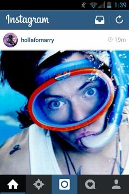 d_eandre_a's profile picture. Random Tweets