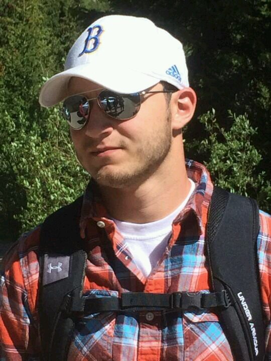 I'm a simple man. I like pretty, dark haired women and breakfast food. Attractive but Bitter.