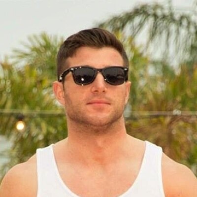 dmuniz1's profile picture. 