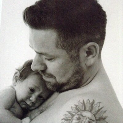 Daddy of 2, Son, Husband & LFC Fanatic. YNWA