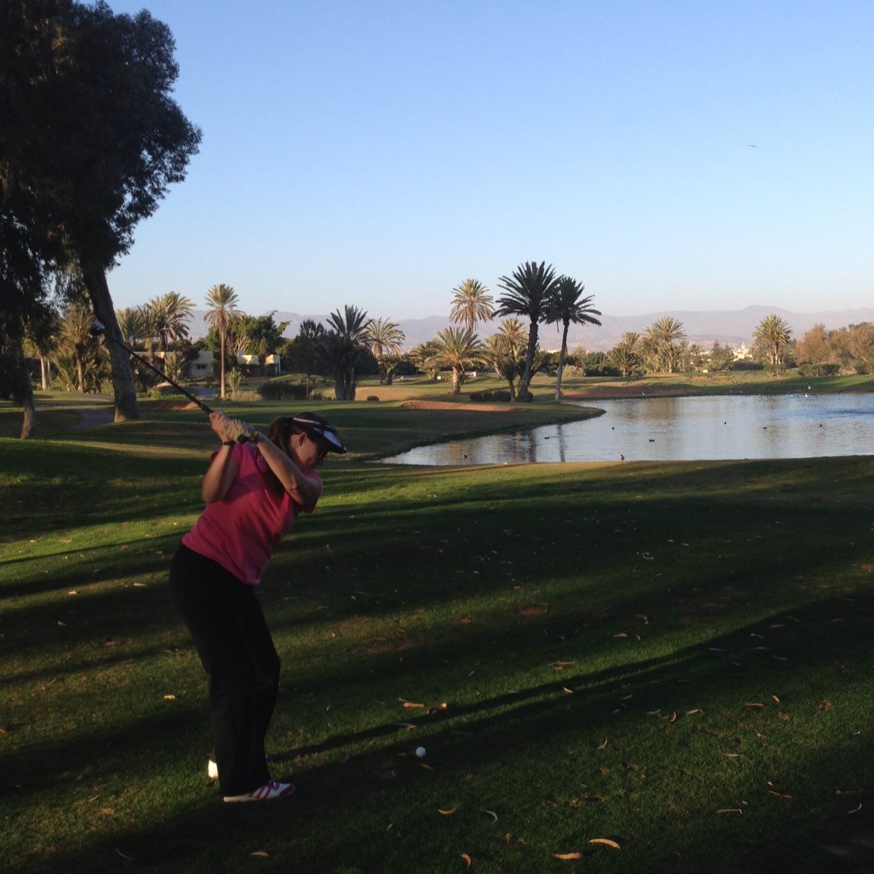 Une fille qui joue au golf ... Et tout ce qui va avec!!!! Mode, matériels, parcours, actus et bons plans.... Sous un regard girly!