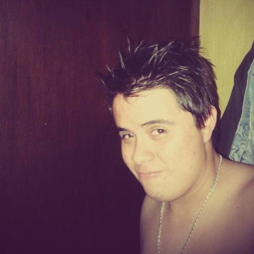 ser mejor cada dio se caigo levantarme nuevamente y nunca decir no puedo  cuando aun no lo he intentado y sigueme y te sigo fijo :) pin: 793AECD2