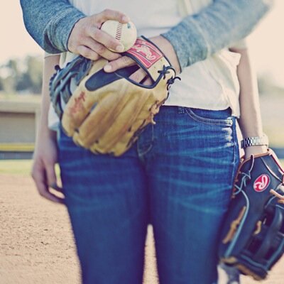Been in love with my baseball player for over a year ⚾️*avi not me*