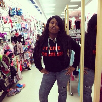 Yall Hoes Still Poping Pussy Y Im Poping Bands Yall Hoes TweetWatching Me Cus Yo Nigga On My Tl While You Tweetwatching Me Just Hit Da Follow Button