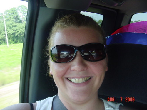 I am a SAHM to 2 beautiful kids. Married to a wonderful man and livin the country life in NC.