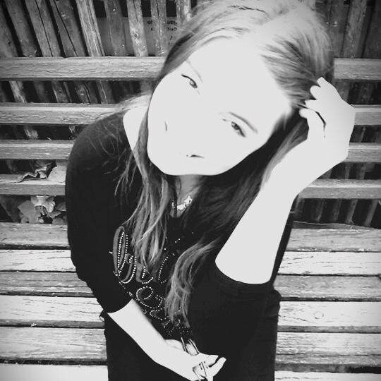 Crazy? In the 100%. Funny? Ask friends. Talented? According to readers yes. #Directioner #Roomie http://t.co/TGgDtc5gR1