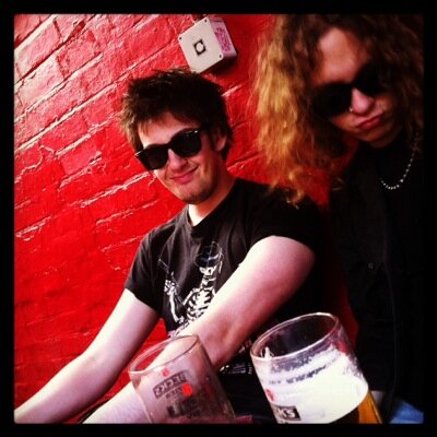 You see those sunglasses in my picture, I lost them. @grocottmusic