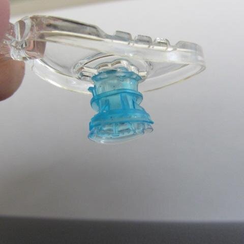 Contact Lens Remover/Insertion Kit with Precise Eye Dropper!!    The best contact lens kit for users of all ages is now for sale online!