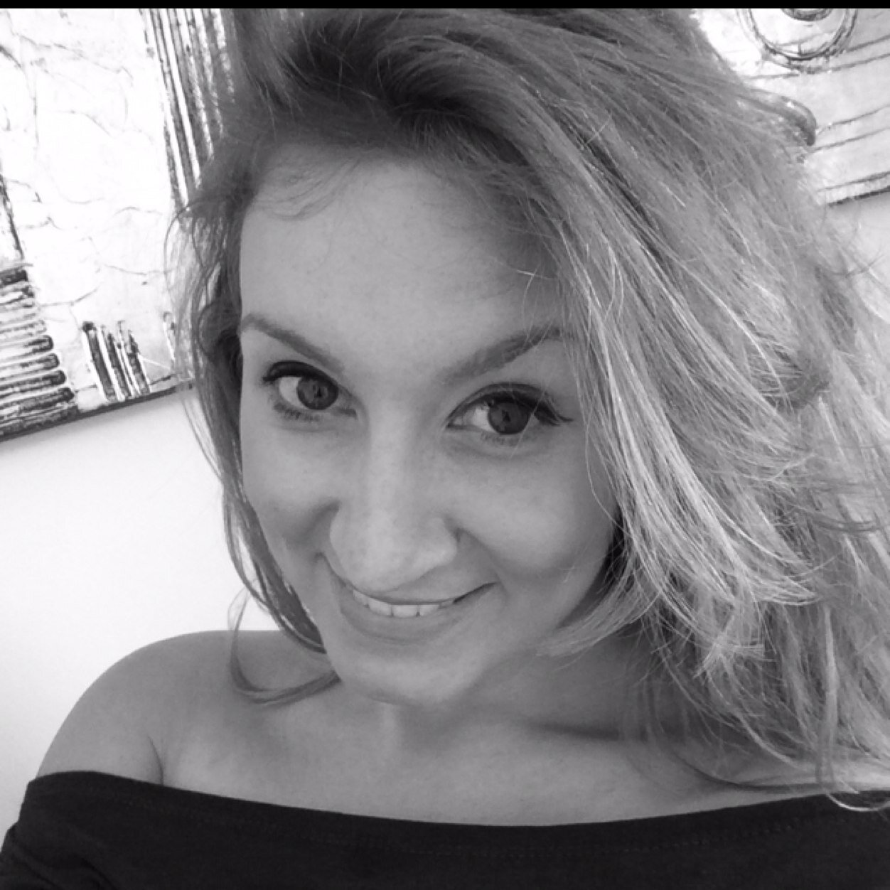 Actress/singer. 23. Liverpool Based.