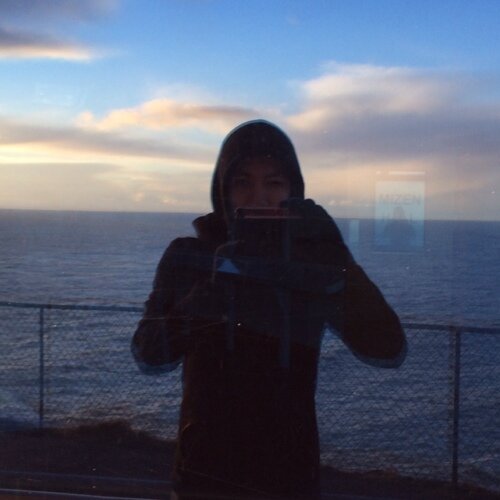 takgde's profile picture. I live on the island